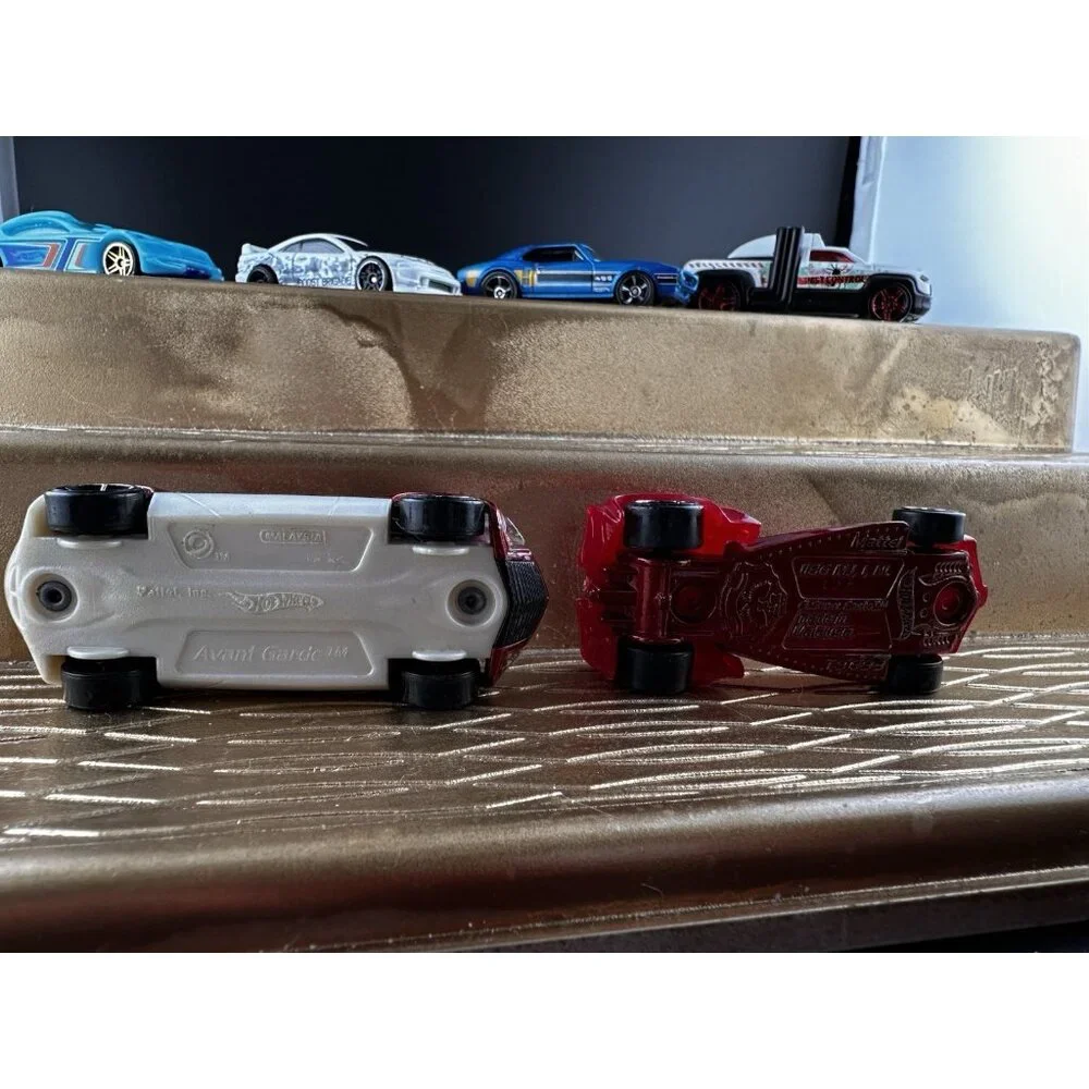 Lot Of 12 Hot Wheels‎ Maisto Diecast Cars And Trucks Modern And Vintage